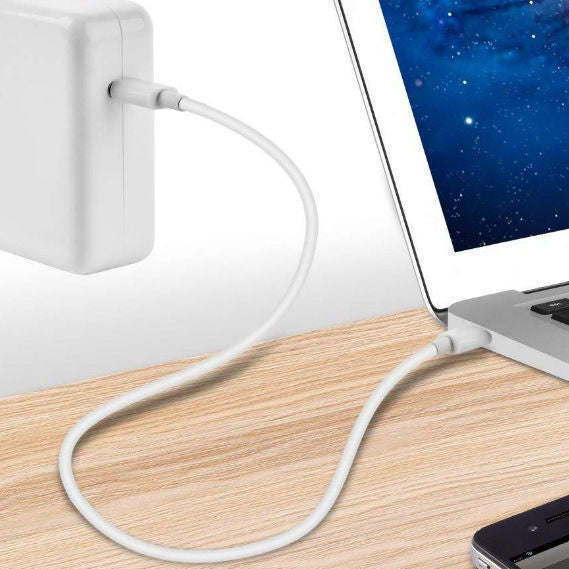 Charge Your MacBook Faster with This Reliable USB-C PD Charger