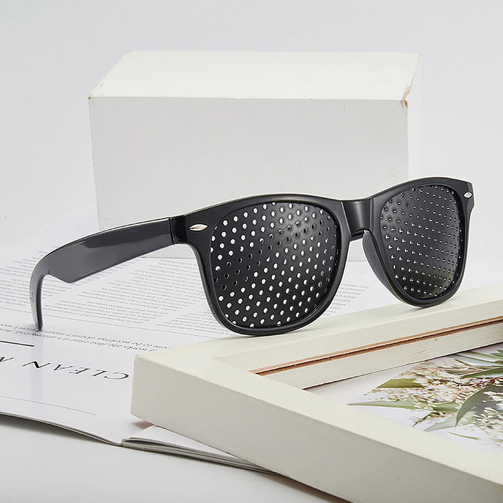 Full-Rim Pin-Hole Rest Glasses